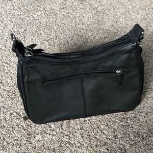Gun Tote’n Mamas (GTN) Concealed Carry Hobo